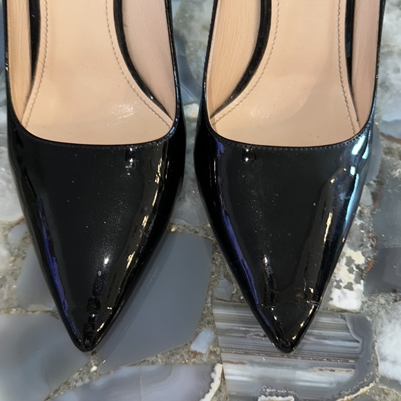 Prada Black Patent Heels in EXCELLENT CONDITION! 36.5 - Picture 2 of 9